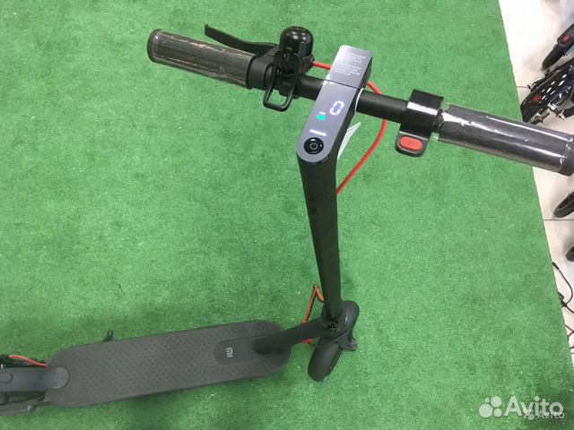 Электросамокат Xiaomi m365 PRO