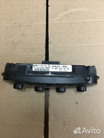 Блок управления климатом печкой Mercedes w203 Блок управления климатом печкой Mercedes w203