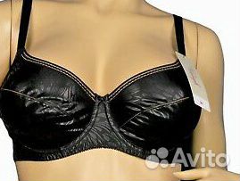 Бюстгальтер Triumph 95E Бюстгальтер Triumph 95E
