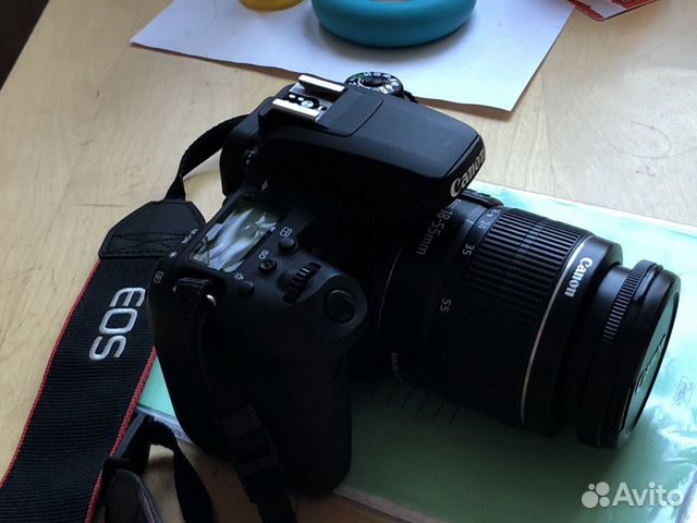 Canon EOS 77D Kit Canon EOS 77D Kit