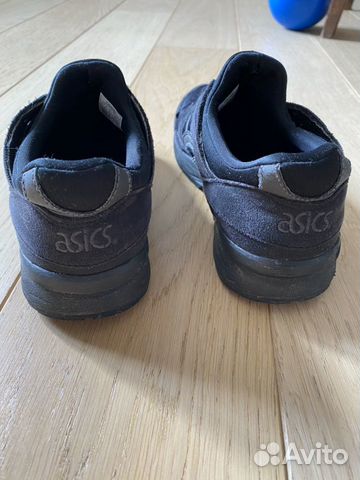 Кроссовки asics б/у EU34,5; 21,5 см
