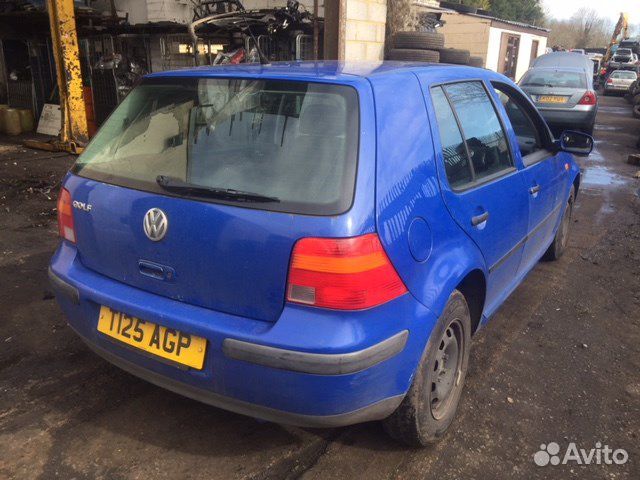 Разбор на запчасти Volkswagen Golf 4 1997-2005
