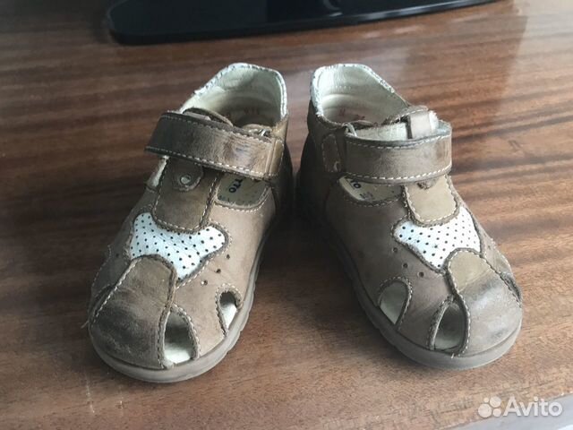 Детские сандалики Детские сандалики