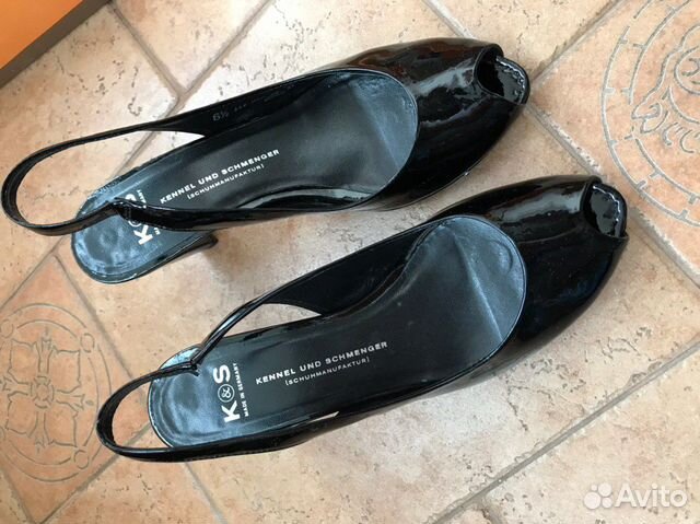 Открытые лаковые туфли Kennel Schmenger