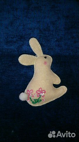Брошь / брошка зайка из фетра Брошь / брошка зайка из фетра