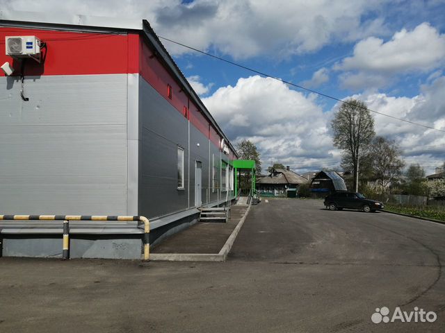 Продаю торговое помещение с арендатором, 600 м² Продаю торговое помещение с арендатором, 600 м²