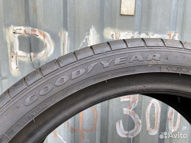 Шины Б/У 245/40R19 Goodyear RFT Шины Б/У 245/40R19 Goodyear RFT