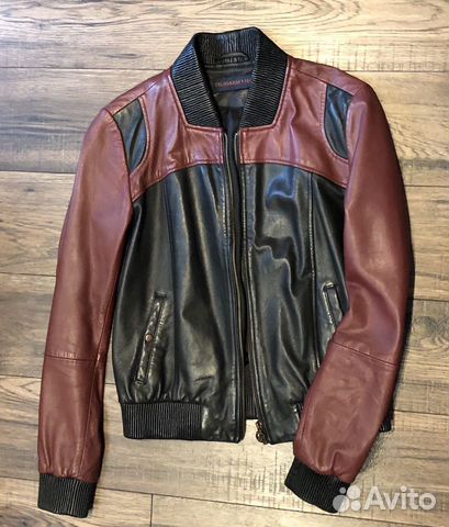 Кожаная куртка женская Trussardi Кожаная куртка женская Trussardi