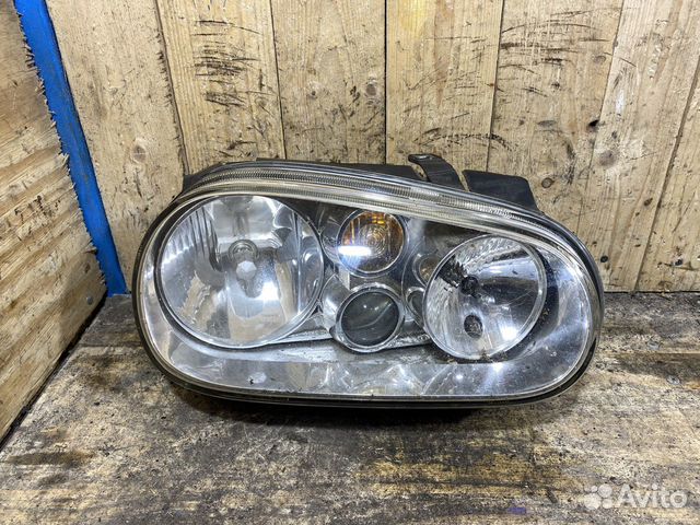 Фара передняя правая Volkswagen Golf 4 140839 Фара передняя правая Volkswagen Golf 4 140839