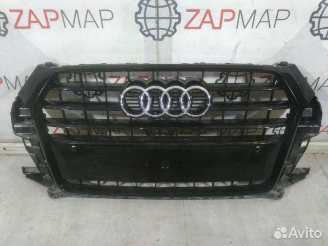 Решетка радиатора Audi Q3 8U Решетка радиатора Audi Q3 8U