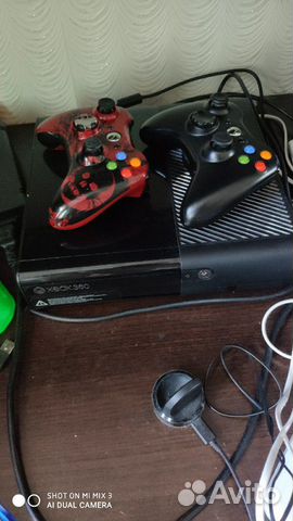Xbox 360 с Кинектом Xbox 360 с Кинектом