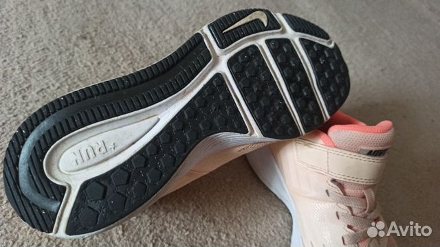 Кроссовки Nike детские Кроссовки Nike детские