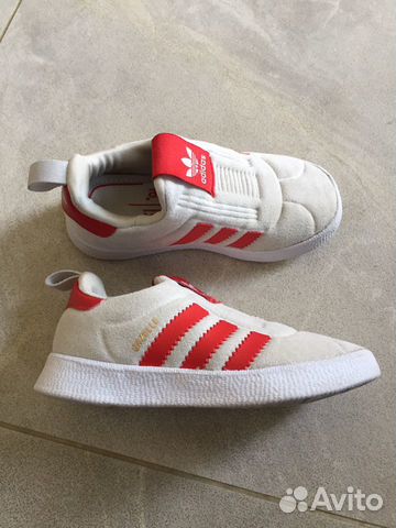 Кроссовки для мальчика Adidas 24 размер Кроссовки для мальчика Adidas 24 размер