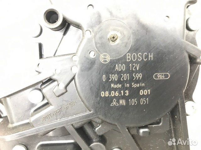 Моторчик заднего дворника Mitsubishi Colt Z34A Моторчик заднего дворника Mitsubishi Colt Z34A