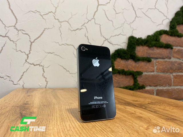 Смартфон Apple iPhone 4s 16GB