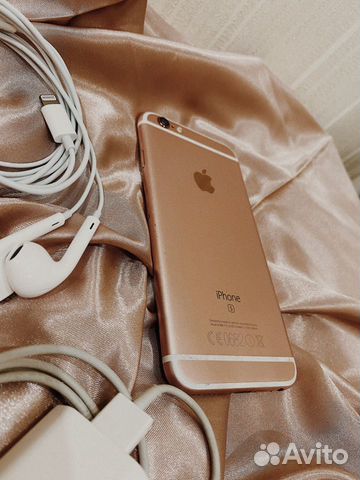 iPhone 6s 32gb с гарнитурой Apple EarPods