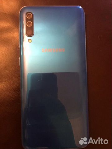 Телефон Samsung Телефон Samsung