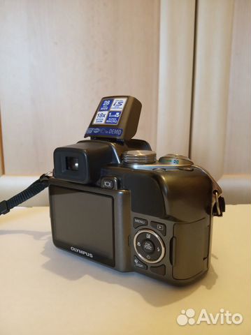 Цифровой фотоаппарат Olympus SP-550UZ Цифровой фотоаппарат Olympus SP-550UZ
