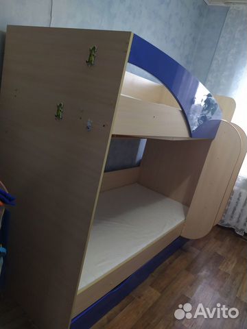 Кровать 2-ярусная, б/у, в хорошем состоянии