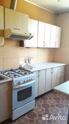 2-к квартира, 43 м², 3/3 эт.