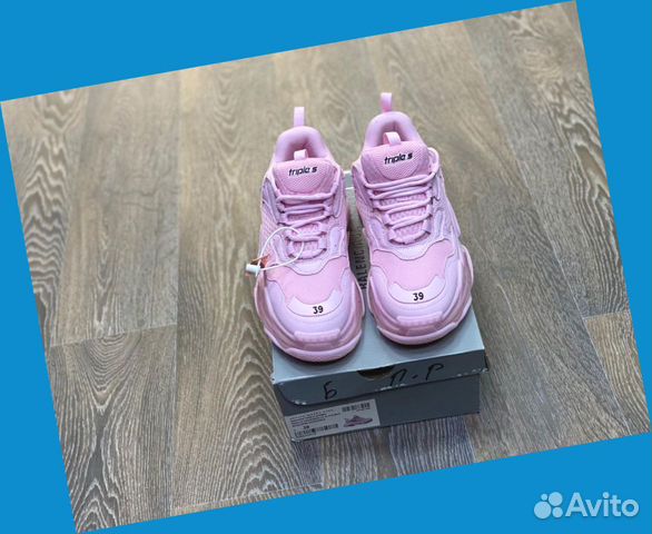 Кроссовки Balenciaga Triple S Кроссовки Balenciaga Triple S