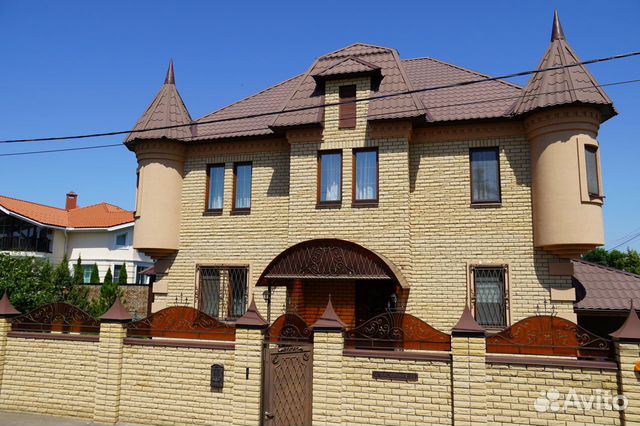 Коттедж 270 м² на участке 5 сот. Коттедж 270 м² на участке 5 сот.