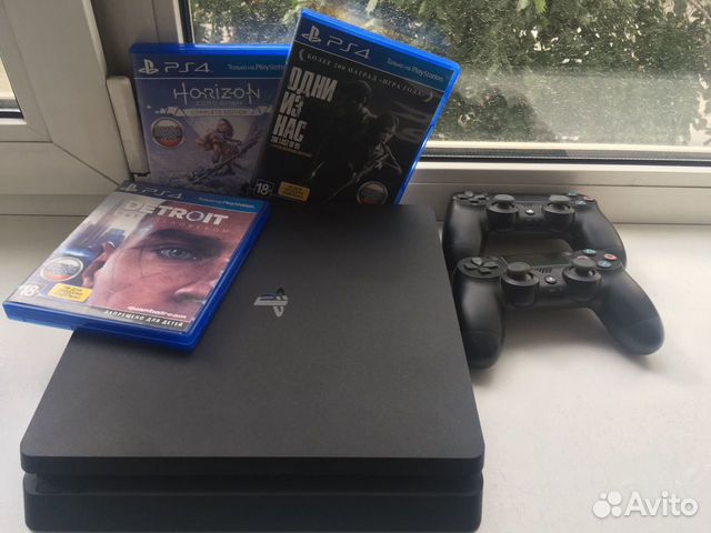 Sony PS4 slim 1tb