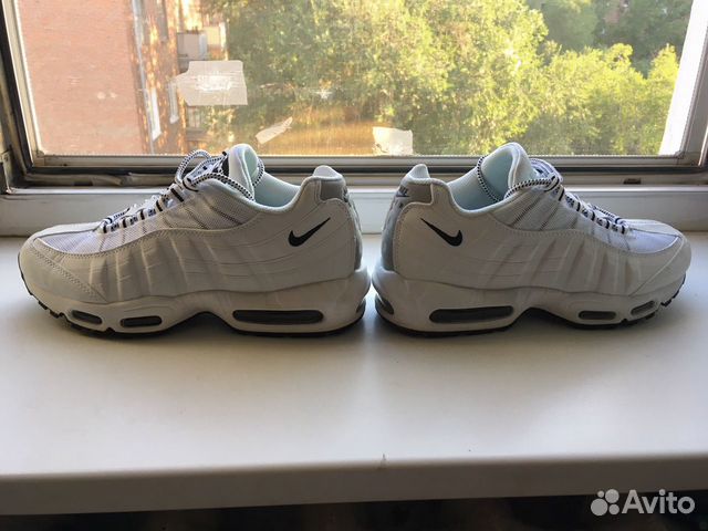 Кроссовки Nike Air Max 95 white Кроссовки Nike Air Max 95 white