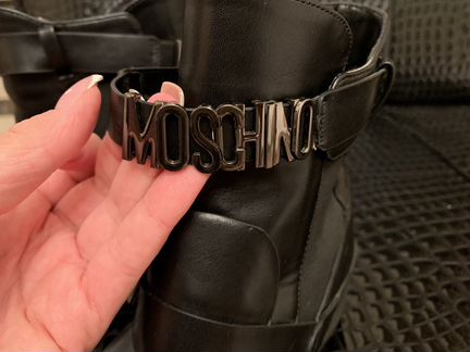Ботинки Moschino