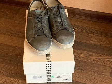 Dirk Bikkembergs 45 BKE107041