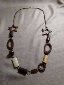 Бижутерия (бусы)