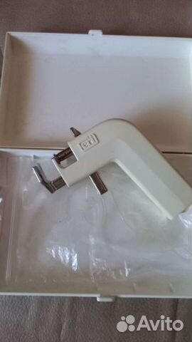 Пистолет для прокалывания ушей