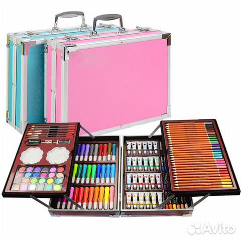 Художественный набор в металлическом кейсе
