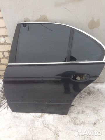Задняя левая дверь е39