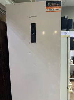 Холодильник Indesit ITD5200W