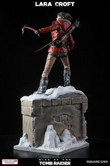 Rise of the Tomb Raider - Lara Croft statue