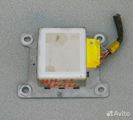 Блок управления SRS AirBag Maxima A32