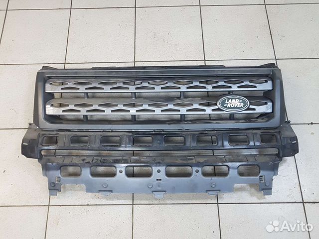 Решетка радиатора Freelander2