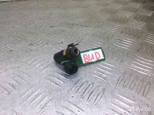 Форсунка Фольксваген Гольф Плюс справочно; 036906031AG Bud