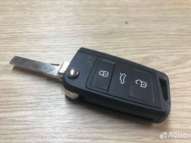 Ключ зажигания Skoda 3 кнопки 433Mhz