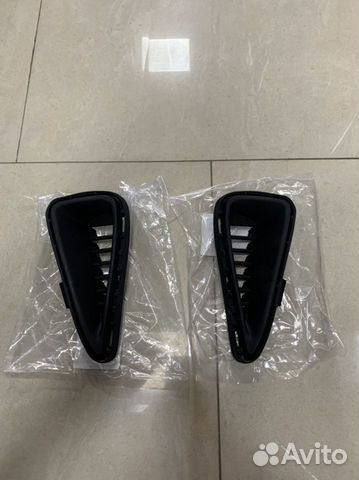 Заглушка бампера Toyota Camry 55