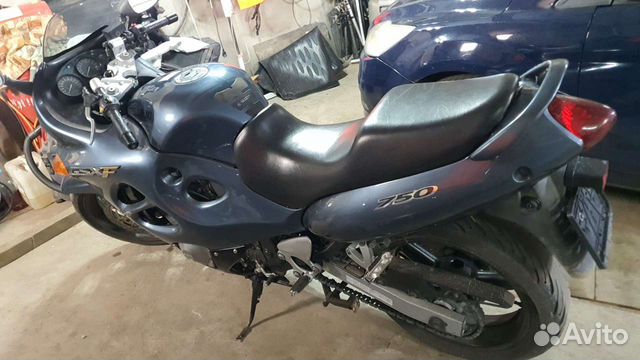 Сузуки Катана GSX 750 F