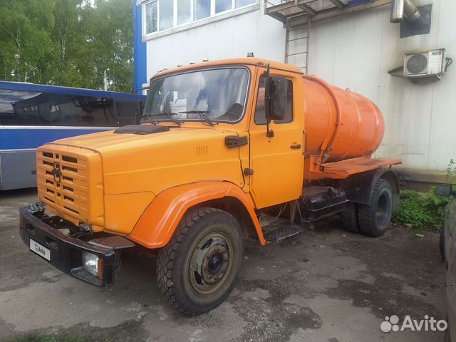 Автомобиль ко 520