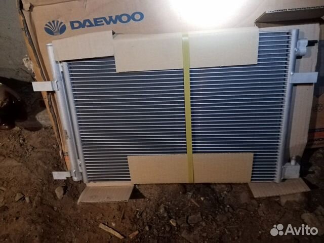 Радиатор кондиционера Chevrolet Cruze 13267648