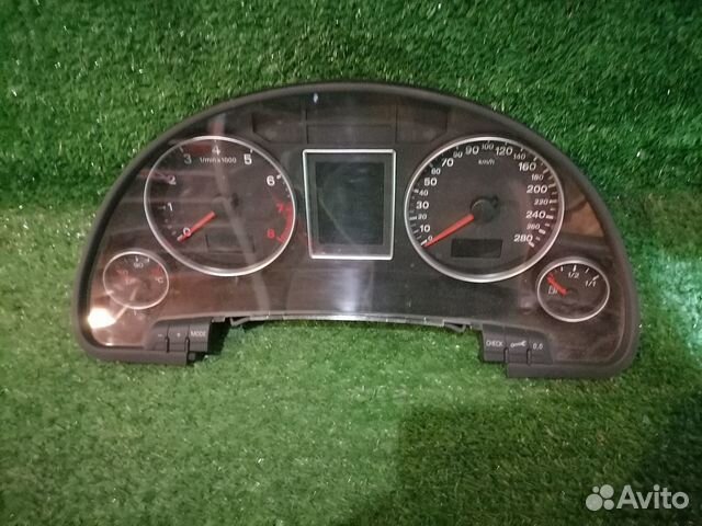 Спидометр (панель приборов) 8E0920931Q Audi A4 B7