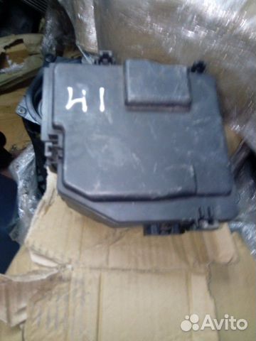 Блок предохранителей Honda Civic 8 5D