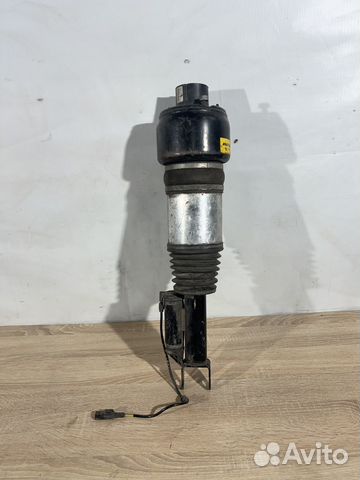 Пневмостойка передняя Mercedes W211 E55 E63 AMG