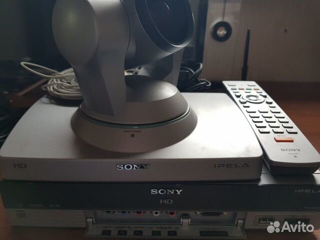 Система видеоконференции Sony PCS-XG55