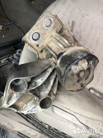 Подушка двс рено сценик