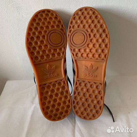 Кроссовки adidas hamburg